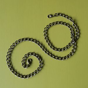 Chain shoulder strap