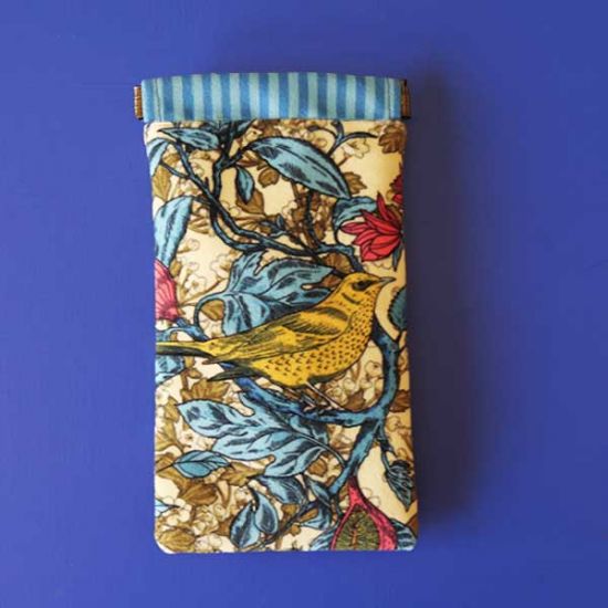 copy ofSewing kit : velvet glasses case Bewilder wood